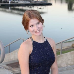 Meet your Posher, Zoe